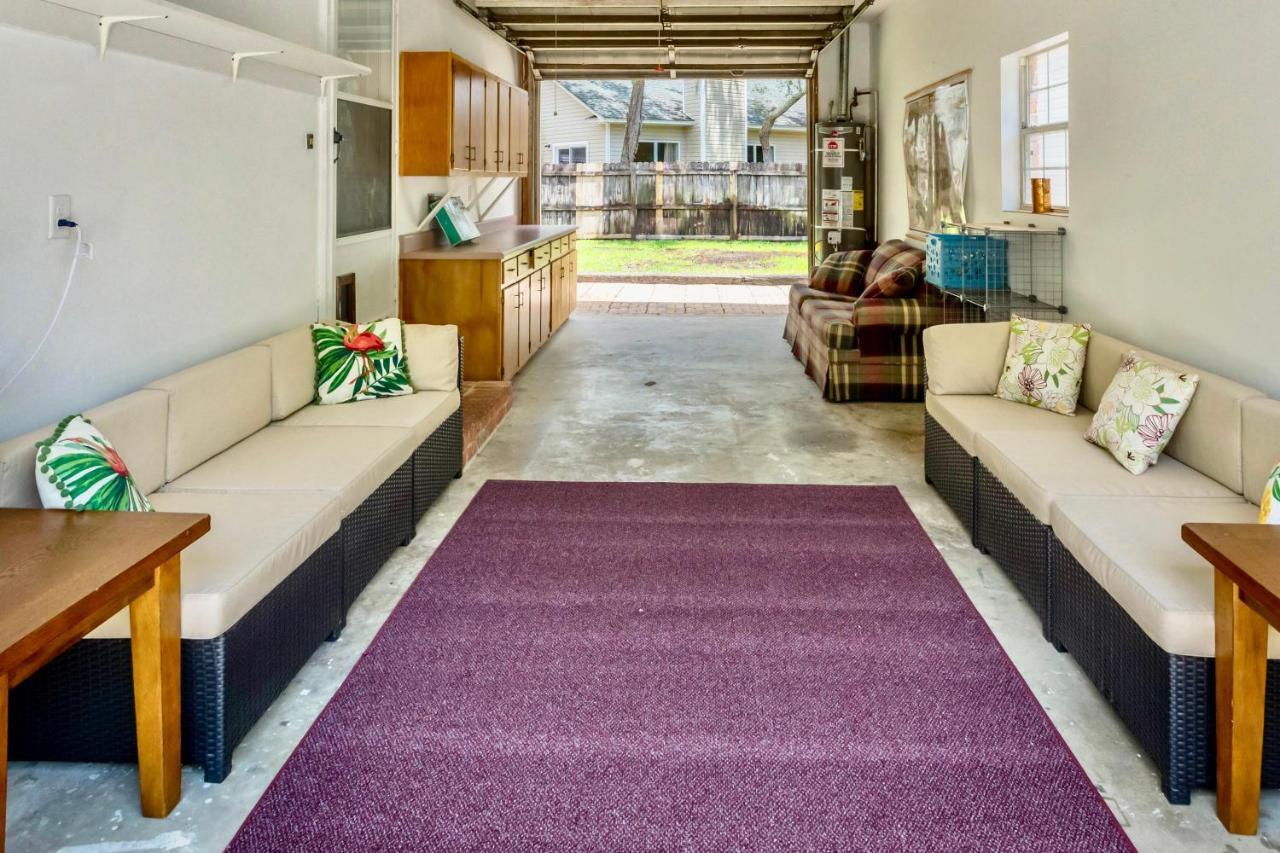 Life'S A Breeze! Updated 3B Home 10 Min To Beach! Gulf Breeze Bagian luar foto